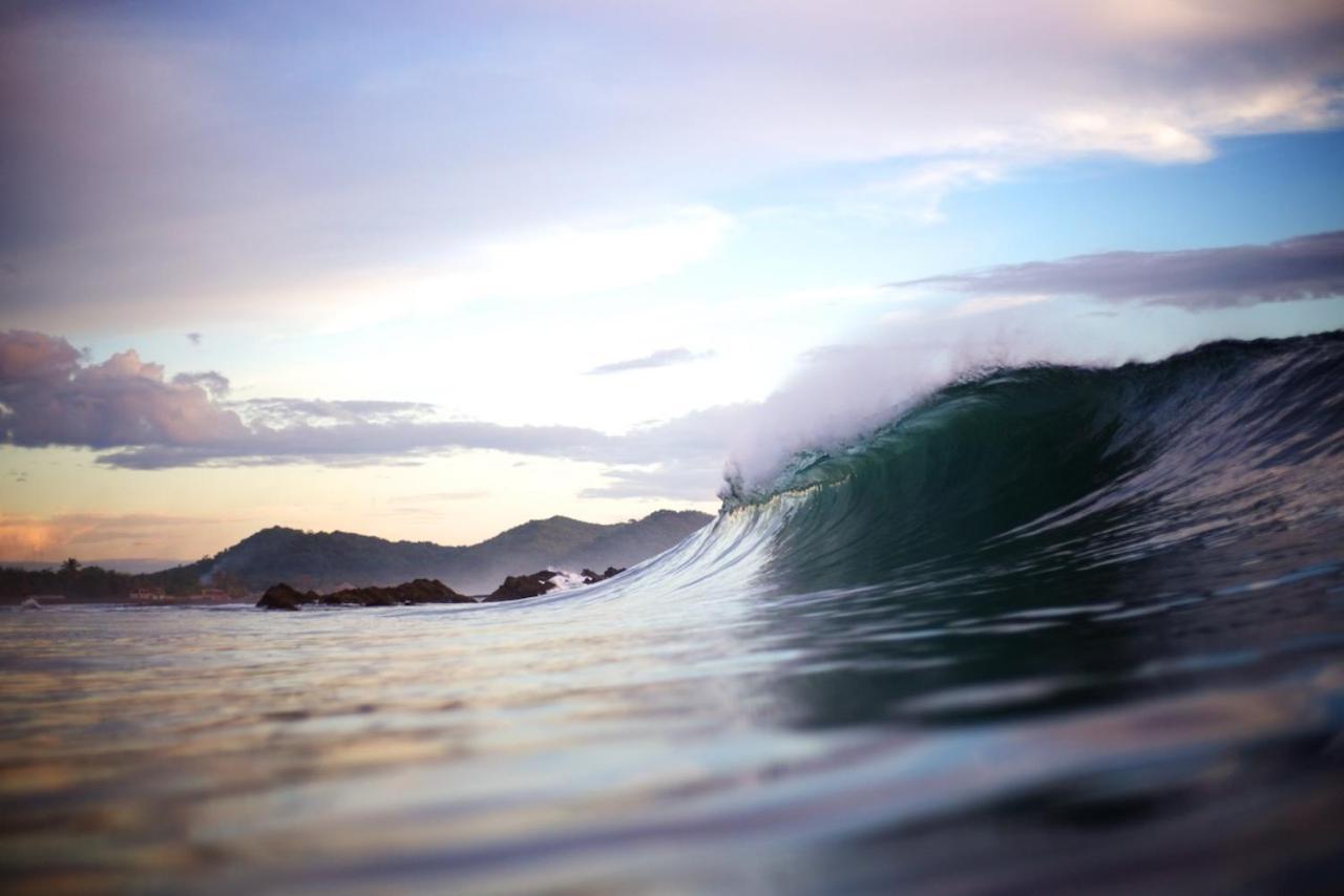 Solid Surf Camp Hostel Nicaragua Transito المظهر الخارجي الصورة