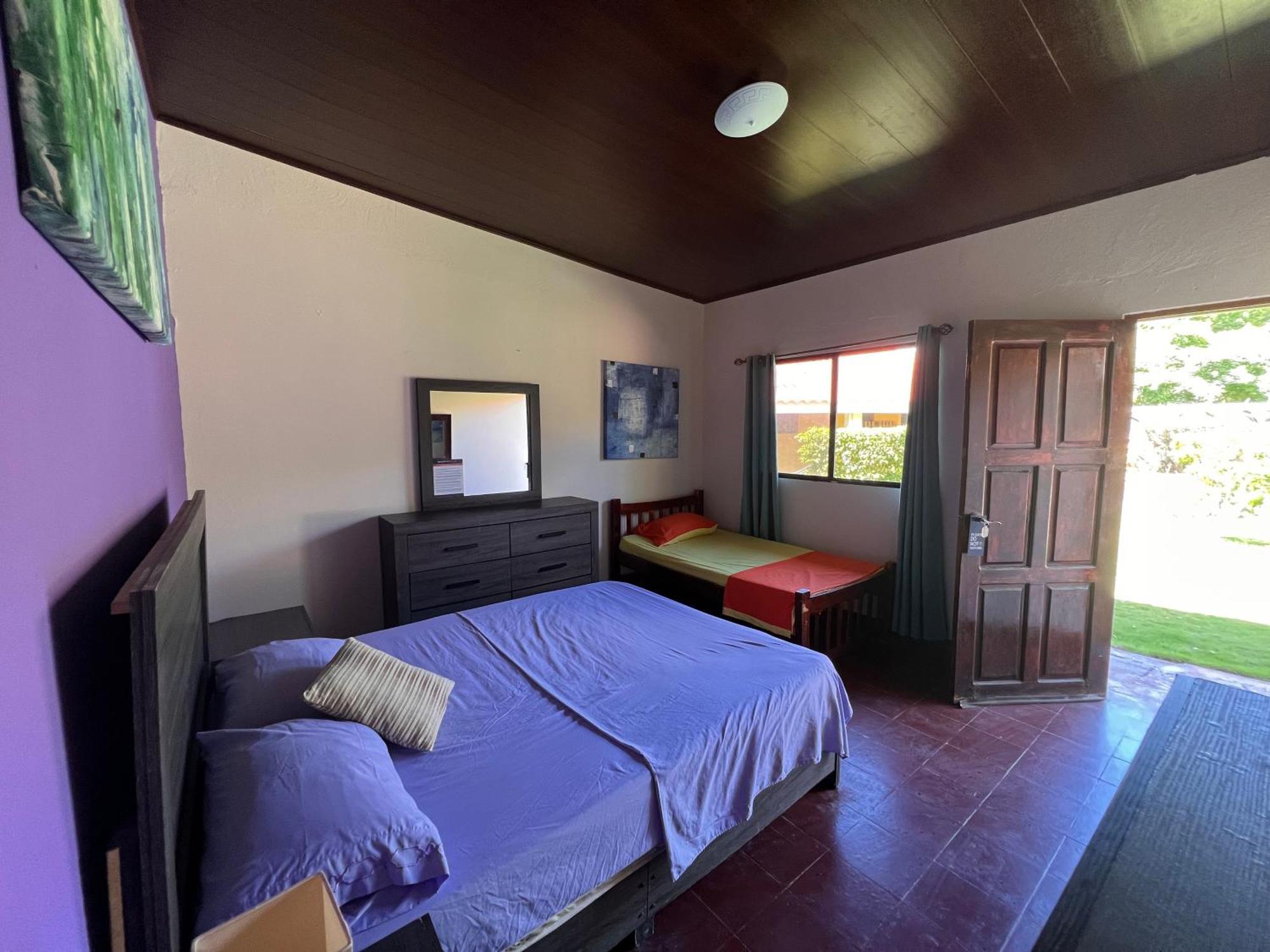 Solid Surf Camp Hostel Nicaragua Transito المظهر الخارجي الصورة